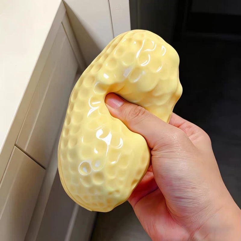 In Stock Peanut Stress Ball Cr – Vinyl Figure Blank recenzja i cena