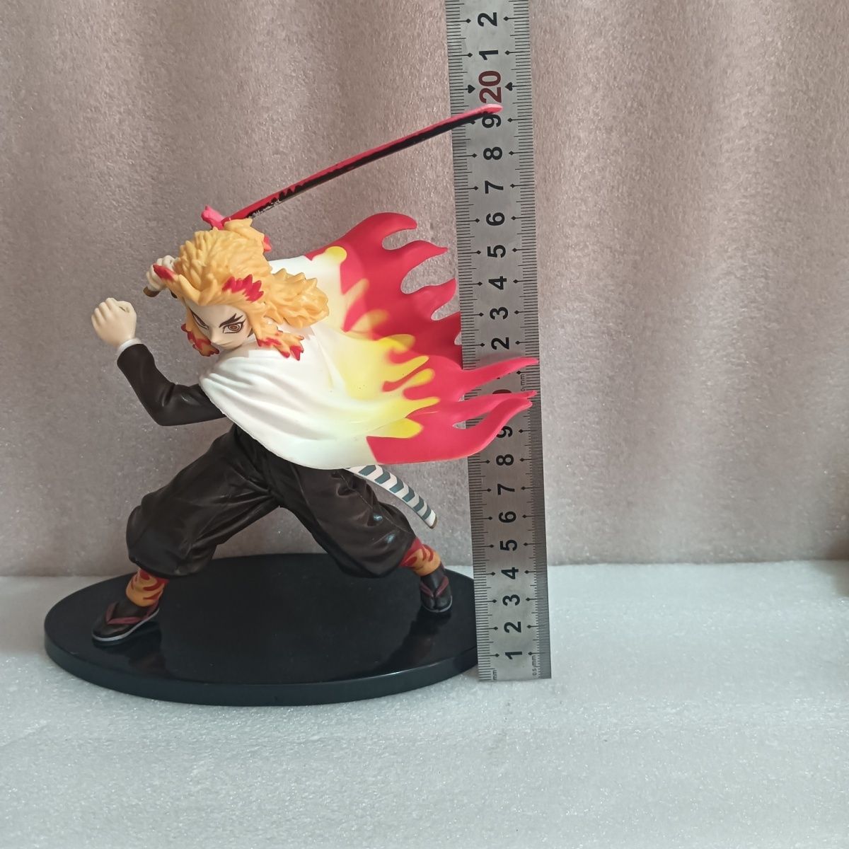 20cm Demon Slayer scale figure – Vinyl Figure Blank recenzja i cena